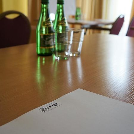 Hotel Lorenzo Красков Екстериор снимка