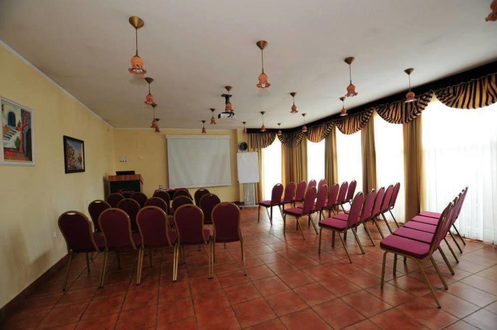 Hotel Lorenzo Красков Екстериор снимка